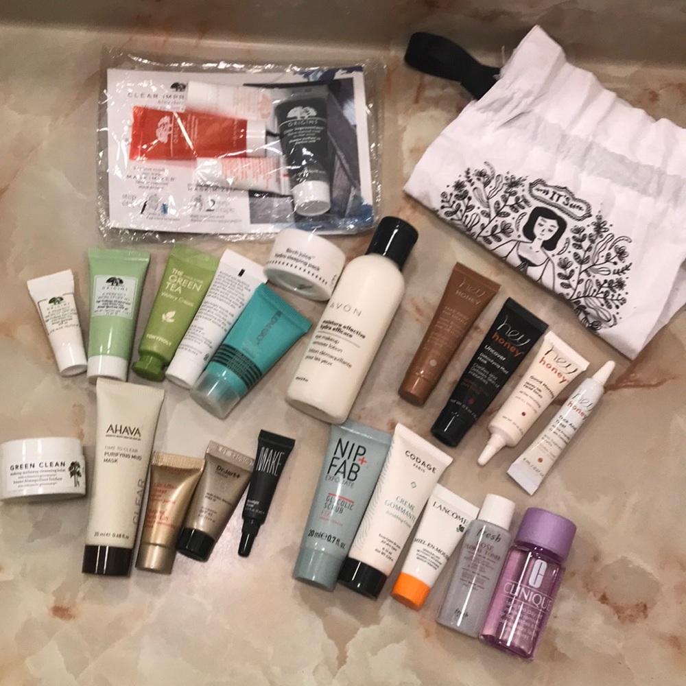 Face Product Bundle✨ with Makeup Bag